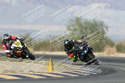 media/Nov-16-2025-Race Pace (Sun) [[8c5fa54630]]/Verified Riders/2-Turn 7 (945am)/